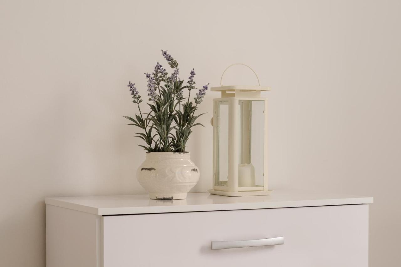 The London Road Apartment - 2Br/1Ba เอดินบะระ ภายนอก รูปภาพ