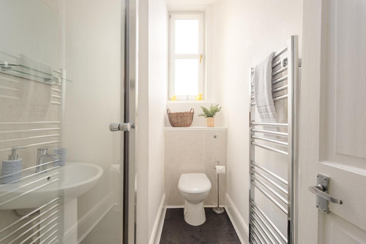 The London Road Apartment - 2Br/1Ba เอดินบะระ ภายนอก รูปภาพ